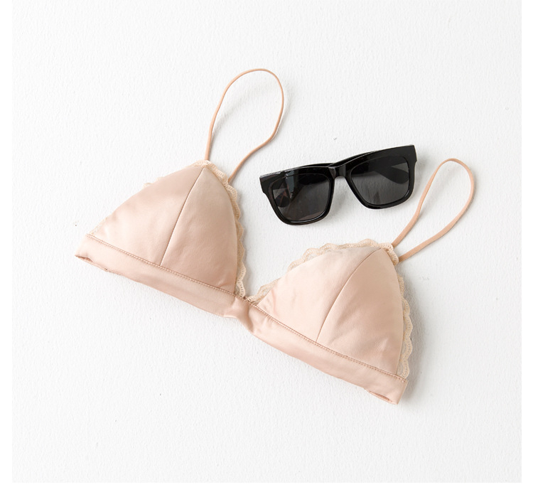 Σουτιέν με ίσιο σωληνοειδή σχεδιασμό, ύφασμα συνθετικό μετάξι, πολυεστέρας 50–70%, μη αποσπώμενες τιράντες, γυναικείο εσώρουχο