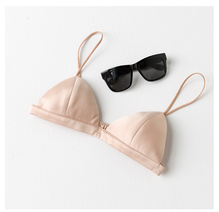 Σουτιέν με ίσιο σωληνοειδή σχεδιασμό, ύφασμα συνθετικό μετάξι, πολυεστέρας 50–70%, μη αποσπώμενες τιράντες, γυναικείο εσώρουχο