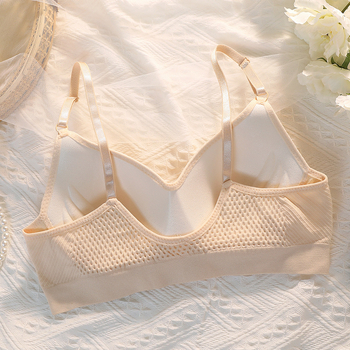 Breast Wrap fără bretele, cupe triunghiulare, formă de cupe: sus subțire, jos gros, nailon 90–95%, respirabil și confortabil, spate flatant