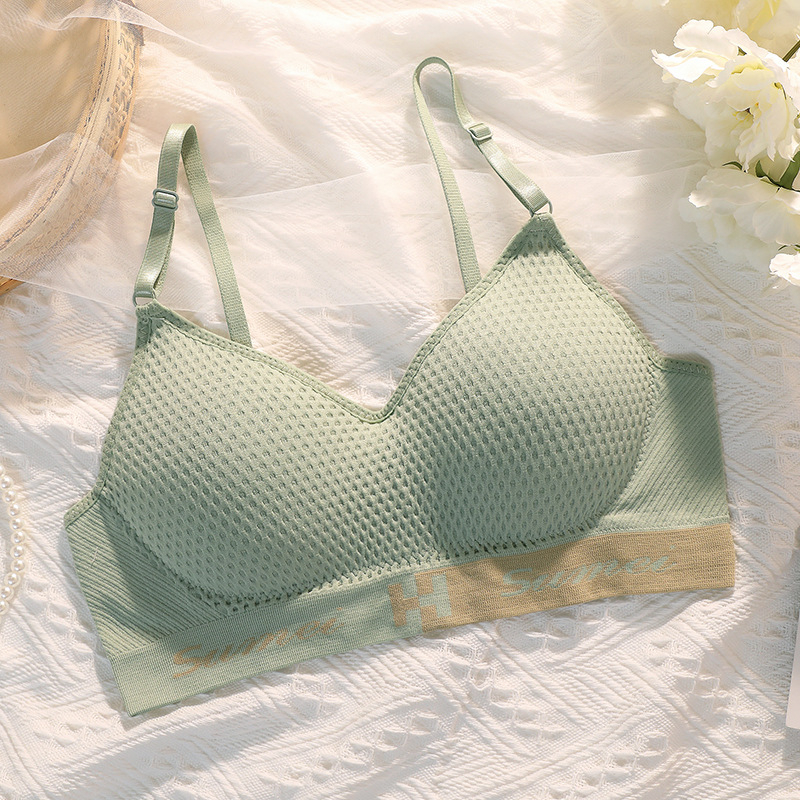 Breast Wrap fără bretele, cupe triunghiulare, formă de cupe: sus subțire, jos gros, nailon 90–95%, respirabil și confortabil, spate flatant