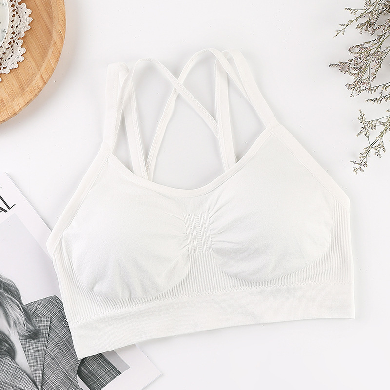 Top tubular fără fir cu spate încrucișat, cupă completă, formare medie, nailon 70–80%