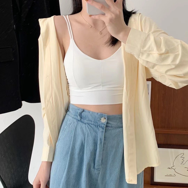 Dámska vesta z ľadového hodvábu s integrovanými latexovými pohármi a dvojitými ramienkami, úzky strih