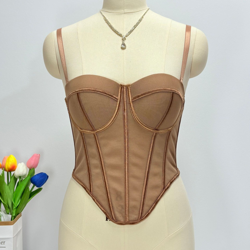 Žuvies kaulo Korsetas su tinkleliu – kvėpuojantis, keliamasis, 1/2 taurė, ploni formuojami tauriai, kempinės užpildas, nuimamieji petnešėlės