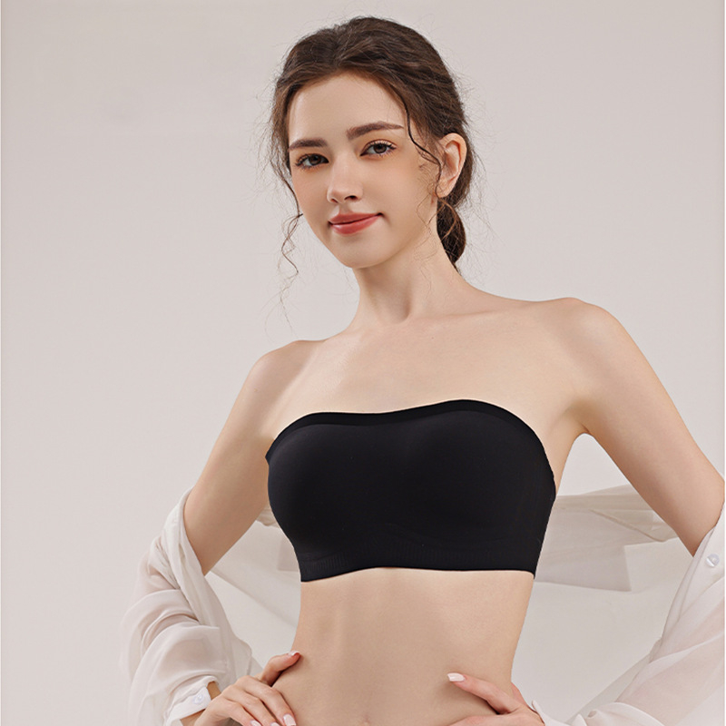 Najlon bez naramenica tube top s protukliznim dizajnom i push-up funkcijom; glavni materijal 50–70%.