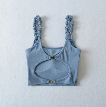 Štíhly krátky camisole top bez chrbta s vloženými vankúšikmi na prsia, bavlna-elastán zmes (70–80% bavlna, <30% elastán), dvojité ramienka, mikroelastický, jednofarebný