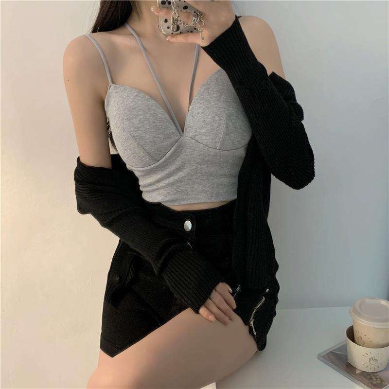 Nylonový top na viazanie okolo hrudníka, s visiacim krkom, bez ramienok, 3/4 pohár, krížový chrbát, odvádzanie potu