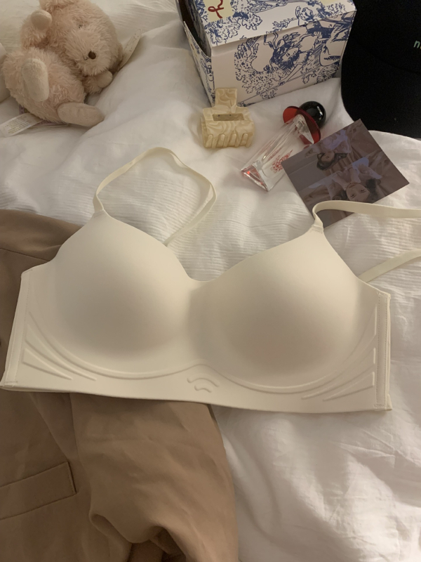 Bezšivni tanak grudnjak za žene s velikim dojkama, 3/4 košarica, bandeau stil, mekana podrška, bez žica
