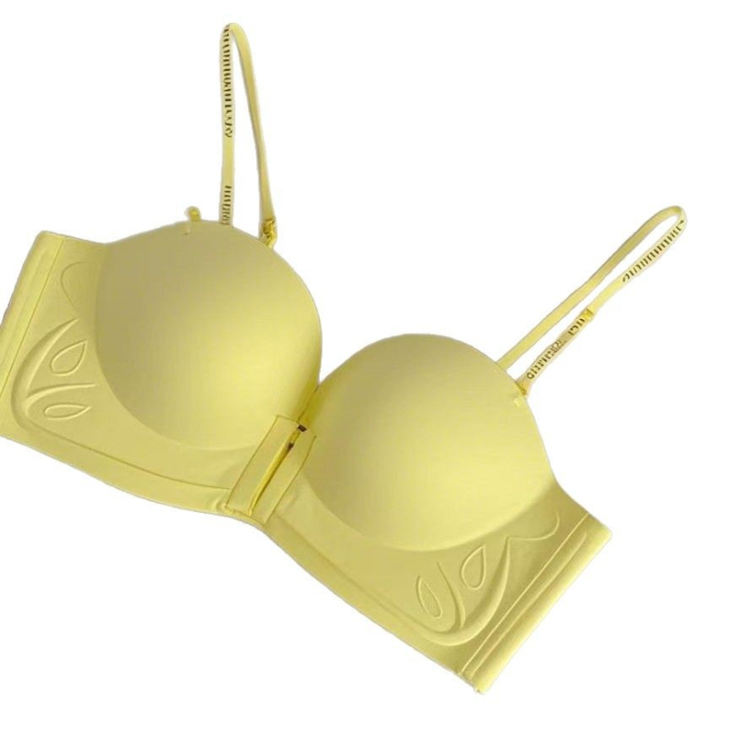 Be petnešėlių liemenėlė su priekinė užsegimo sagtimi, su storomis formuojamomis taurėmis, nuimamos dvigubos petnešėlės, nematomas