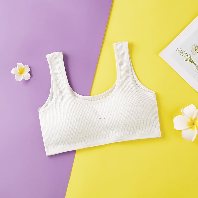 Tüdrukutele mõeldud rinnahoidja, 95% puuvill, kahe rihmaga, bränd Ahn Bear, sobiv keskkooli ealistele tüdrukutele (üle 8 aasta, üle 140 cm)