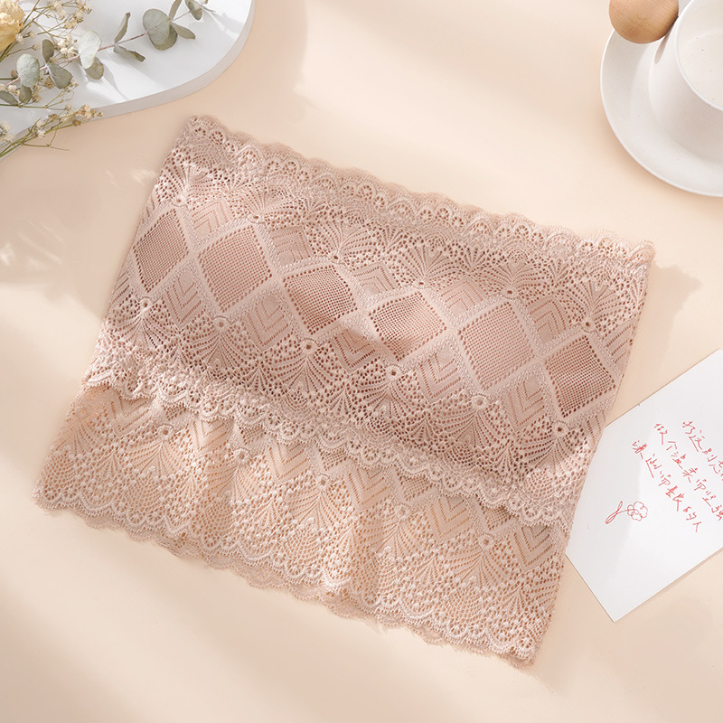 Dantelni bezrameni bralette, bijela, blag push-up i učinak glađenja leđa