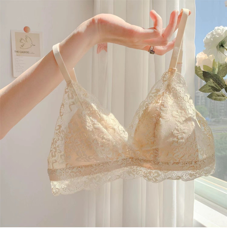 Bezvadu krūšturis ar 3/4 kausiem, plānas veidotas kauss, mežģīņu izšūšana, neilona audums