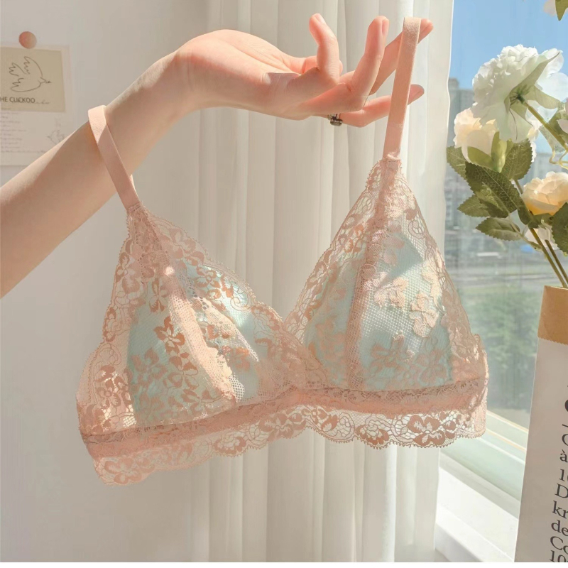 Bezvadu krūšturis ar 3/4 kausiem, plānas veidotas kauss, mežģīņu izšūšana, neilona audums