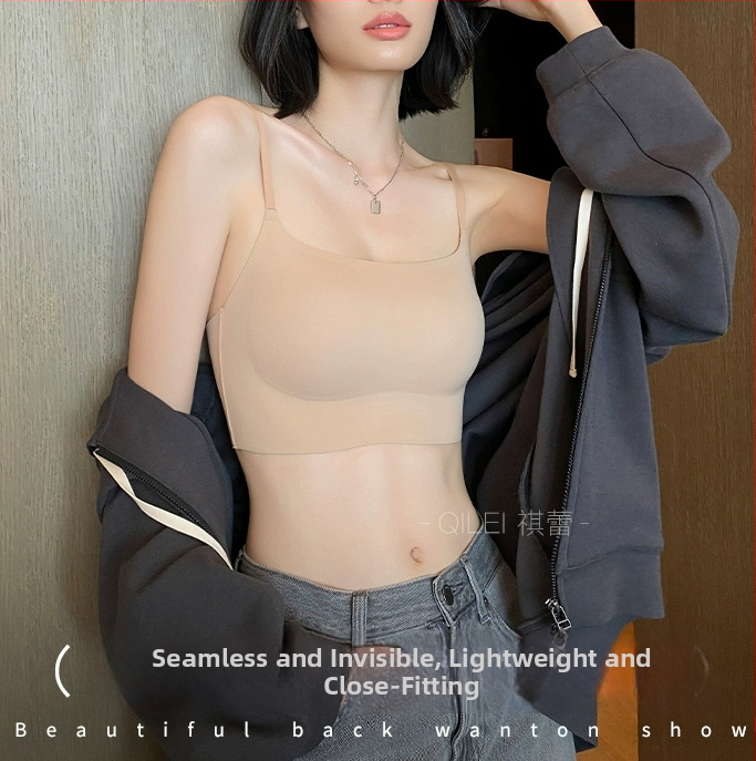 Grudnjak u stilu vest, bezšivan, s 3/4 košaricama, tankim oblikovanim čašicama, čvrste naramenice, stražnje kopčanje s tri reda kopči