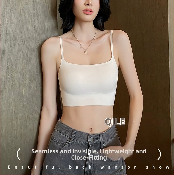 Grudnjak u stilu vest, bezšivan, s 3/4 košaricama, tankim oblikovanim čašicama, čvrste naramenice, stražnje kopčanje s tri reda kopči