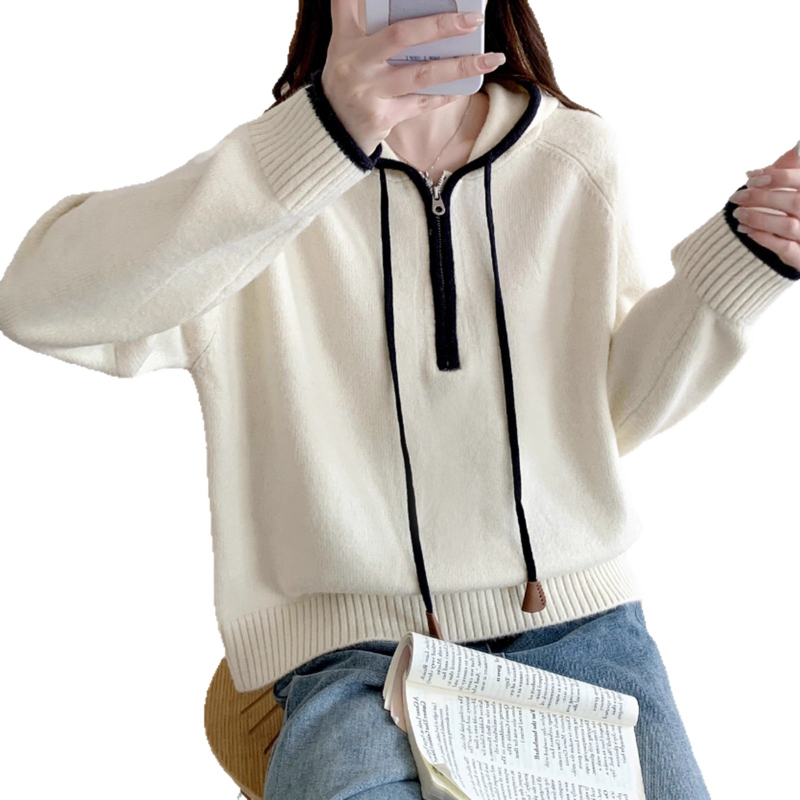 Koreai stílusú kapucnis fél-zip pulóver, lazán szabott, raglán ujjú, kötött kivitel, gyapjú‑keverék (juhgyapjú + poliészter + spandex)