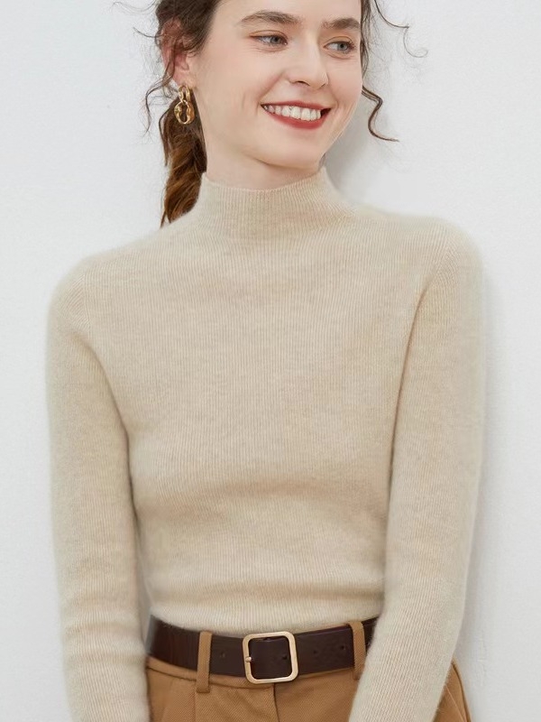 Ženski pulover od 100% čiste vune, polu-visoki ovratnik, uski kroj, dugi rukavi