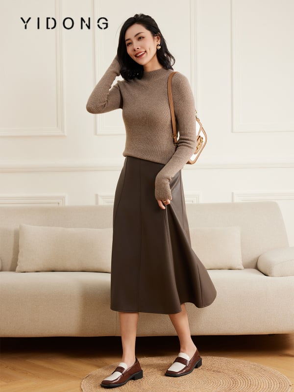 Дамски пуловер от чист кашмир, полувисока яка, 12-гайна рибена плетка, слим кройка, дълги ръкави