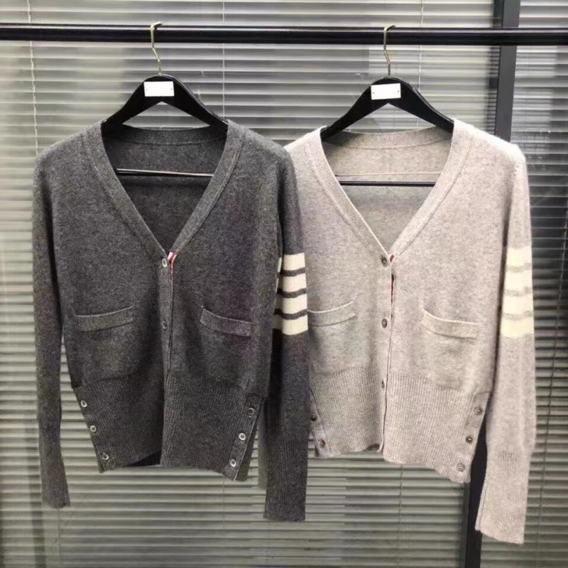 Kasmirski kardigan s V-izrezom za muškarce i žene, unisex, uski kroj, elegantan