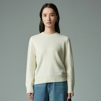 Pulover dama din cașmir, cu glugă, stil urban, mâneci lungi, tricot gros (Material: cașmir; Conținut: 30-50%; Stil: cu glugă, urban; Mâneci: lungi; Grosime: gros)