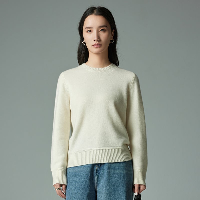 Pulover dama din cașmir, cu glugă, stil urban, mâneci lungi, tricot gros (Material: cașmir; Conținut: 30-50%; Stil: cu glugă, urban; Mâneci: lungi; Grosime: gros)