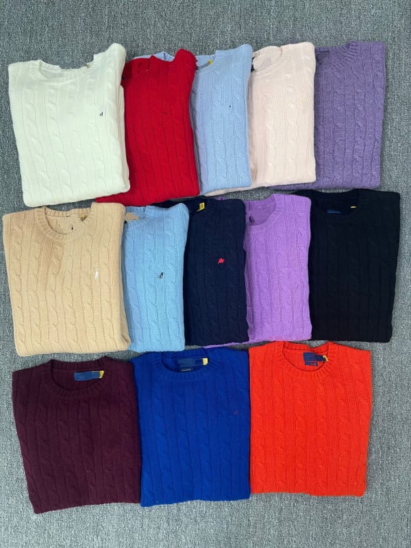 Pulover damă din lână-cashmire cu broderie, guler rotund, croială slim, mâneci lungi, tricot torsionat, iarnă 2025