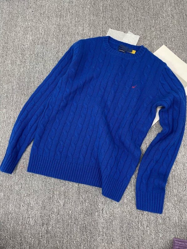 Pulover damă din lână-cashmire cu broderie, guler rotund, croială slim, mâneci lungi, tricot torsionat, iarnă 2025