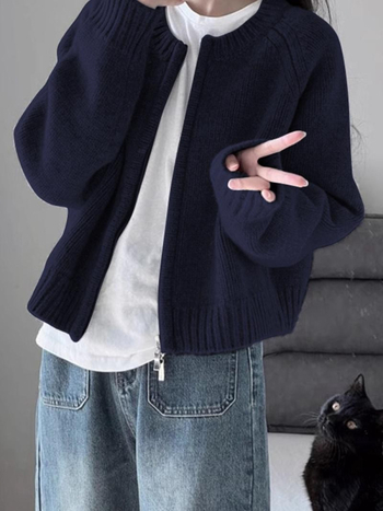 Női kardigán, slim fit, kerek nyak, cipzár, juhgyapjú és 30–50% spandex, hosszú ujjak (Slim fit; Kerek nyak; Cipzár; Juhgyapjú és 30–50% spandex; Hosszú ujjak)