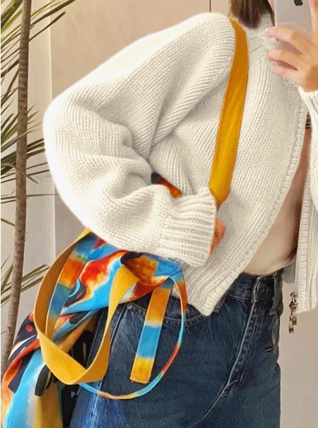 Női kardigán, slim fit, kerek nyak, cipzár, juhgyapjú és 30–50% spandex, hosszú ujjak (Slim fit; Kerek nyak; Cipzár; Juhgyapjú és 30–50% spandex; Hosszú ujjak)