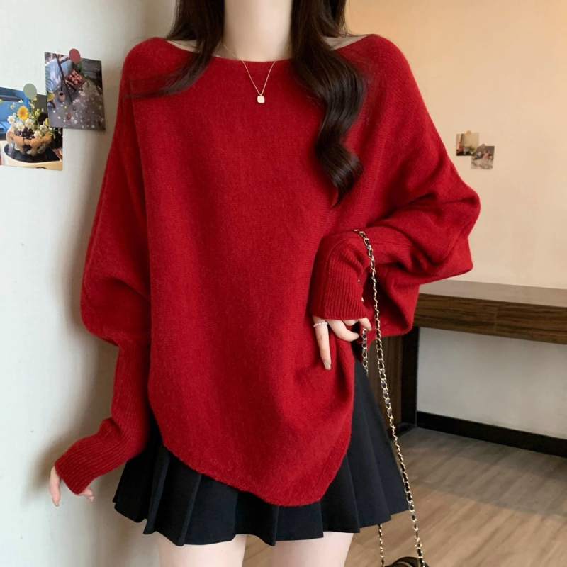 Juhgyapjúból készült pulóver szokatlan batwing ujjaival, vastag, laza szabás