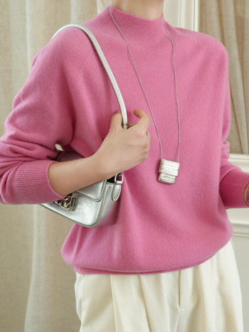 Pulover tricotat din lână și cașmir, guler semi-înalt, mâneci lungi, croială Slim Fit, lungime standardă (50–65 cm)