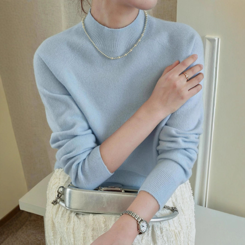 Pulover tricotat din lână și cașmir, guler semi-înalt, mâneci lungi, croială Slim Fit, lungime standardă (50–65 cm)