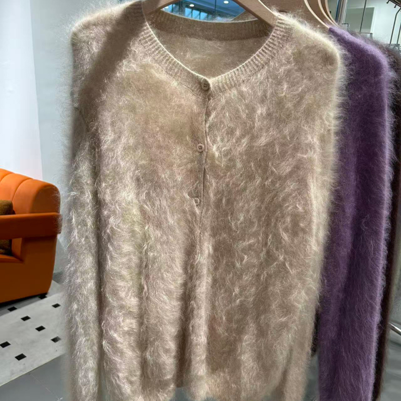Cardigan damă din cașmir 95%+, mâneci lungi, guler deschis pe jumătate, textură periată, grosime medie