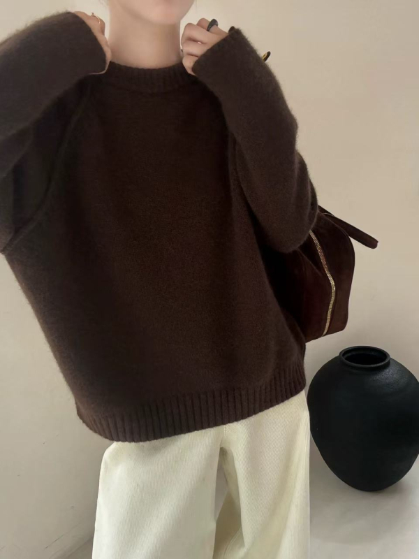 Női vastag gyapjú kötött pulóver, laza szabás, kerek nyak, hosszú ujjú