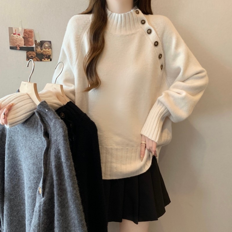 Kötött pulóver kapucnival – fél magas gallér, laza szabás, egyszerű minta, vastag gyapjú–akril keverék