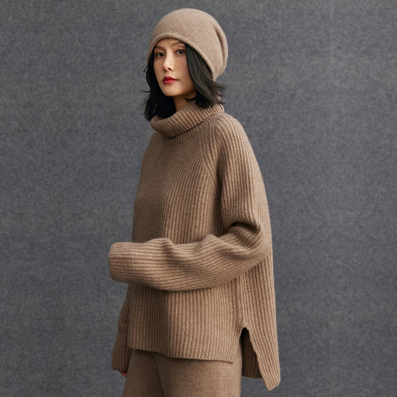 Moteriški kašmyro megztinis su gobtuvu ir aukštu kaklu, storas megztinis, laisvas siluetas, Žiema 2025