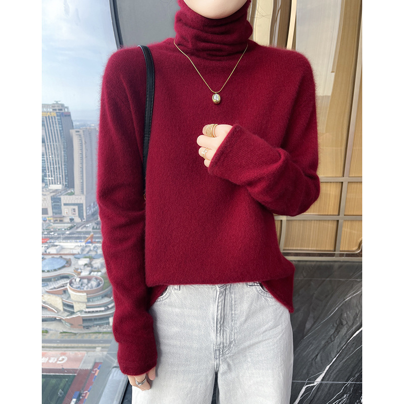 Jaka ar kapuci no kašmīra un vilnas maisījuma, brīvs siluets, garas piedurknes, bieza adījums, vienkrāsains raksts