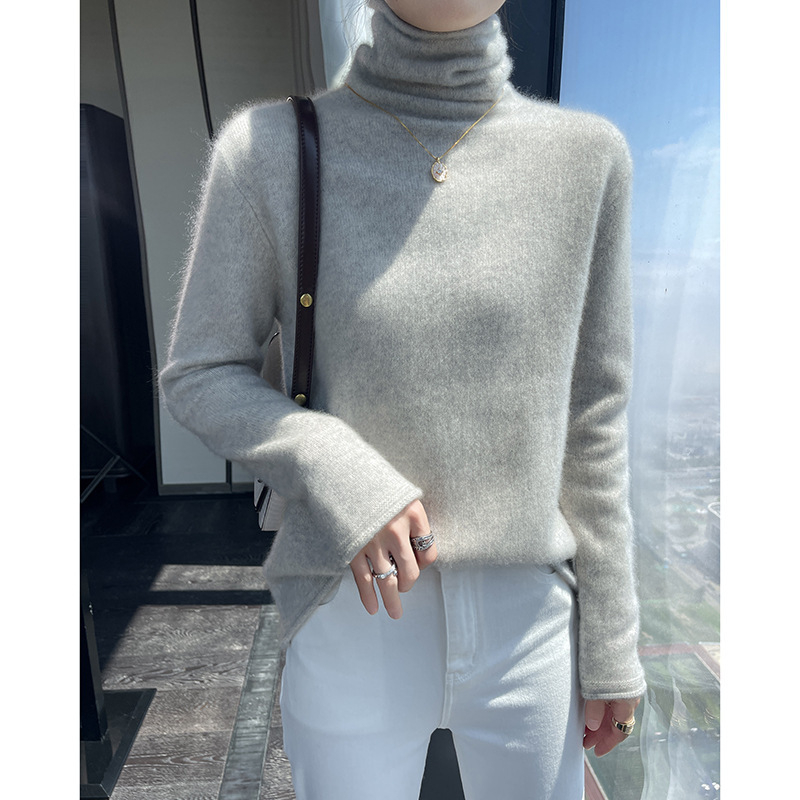 Jaka ar kapuci no kašmīra un vilnas maisījuma, brīvs siluets, garas piedurknes, bieza adījums, vienkrāsains raksts