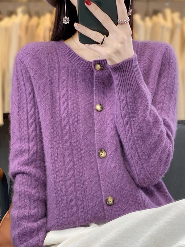 женски кардиган с поло яка, дълги ръкави, свободен силует, едноредово закопчаване — есен 2025