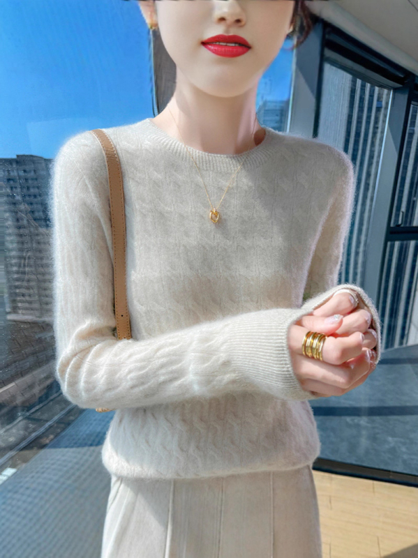 Pulover tricotat din lână cu model torsadă, guler rotund, croială lejeră — Primăvara 2025, 95%+ lână