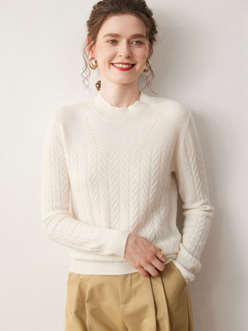 Pulover din cașmir cu glugă, guler semi-înalt, mâneci lungi, 90–95% cașmir