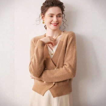 Cardigan de damă cu decolteu în V, tricot din cașmir, aspect de două piese false, croială lejeră, mâneci lungi