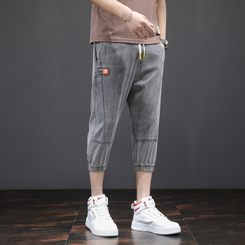 Muške cropped jeans šortice, ravna linija, slobodan kroj, Lyocell 70%, srednji pojas, više džepova, pranje