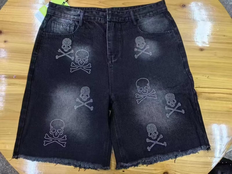 Denim rövidnadrág egyenes szabású, retro stílusú, pamut anyagú, 2025 nyár