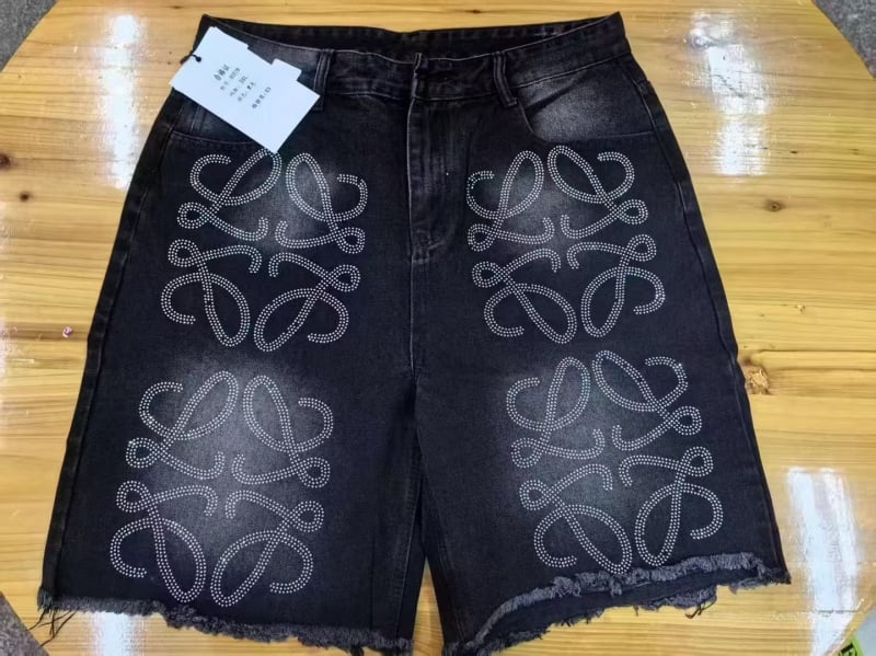 Denim rövidnadrág egyenes szabású, retro stílusú, pamut anyagú, 2025 nyár