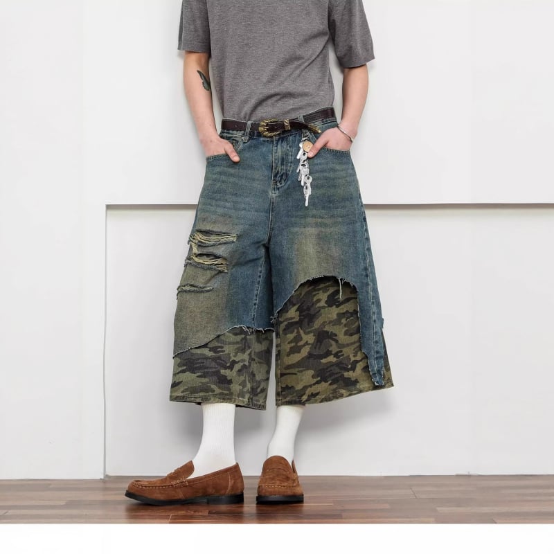 Șort denim cu cusătură camuflaj, aspect de două părți, croială cropped lejeră, talie medie, fermoar frontal