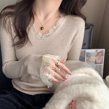Tricou T cu decolteu în V, mâneci lungi, croială slim, material chenille cu elastan, primăvara 2025
