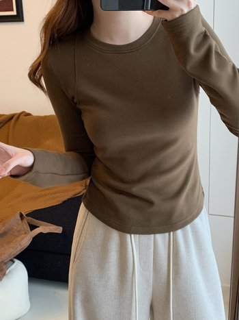 Tricou femei cu mânecă lungă De Velvet, croială Slim Fit, guler rotund, viscoză/acril, iarna 2023