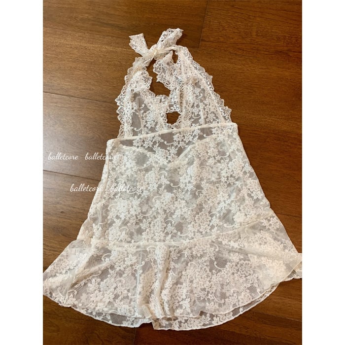 Κεντημένο πλεκτό πουλόβερ με μακριά μανίκια και V-λαιμό, μοτίβο κειμένου, ραφή σύνθεσης, πολυεστέρας