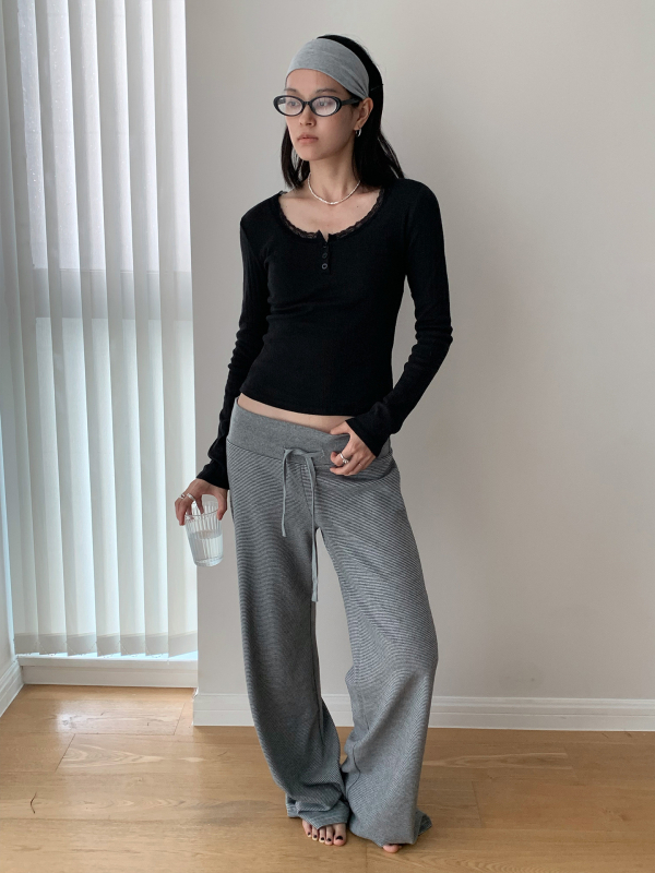 Majica s dugim rukavima, okrugli vrat, čipkasta patchwork, slim fit, 95% pamuk