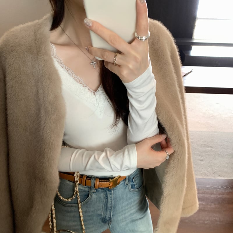 Γυναικεία Μπλούζα με Δαντέλα και V-Λαιμό, Μακριά Μανίκια, Κορεάτικος Στυλ Αρχών Φθινοπωρού, Στενή Γραμμή, Ύφασμα Βισκόζη-Σπαντέξ, Μονόχρωμη, Φθινόπωρο 2025